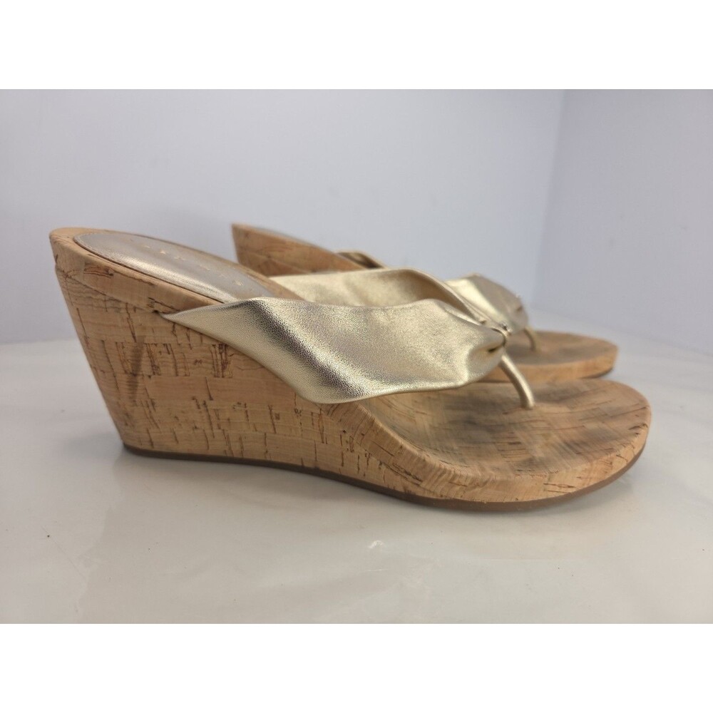 Alex Marie Women’s Gold Leather Slip On Wedge Sandals Sz 7.5M Minimalist